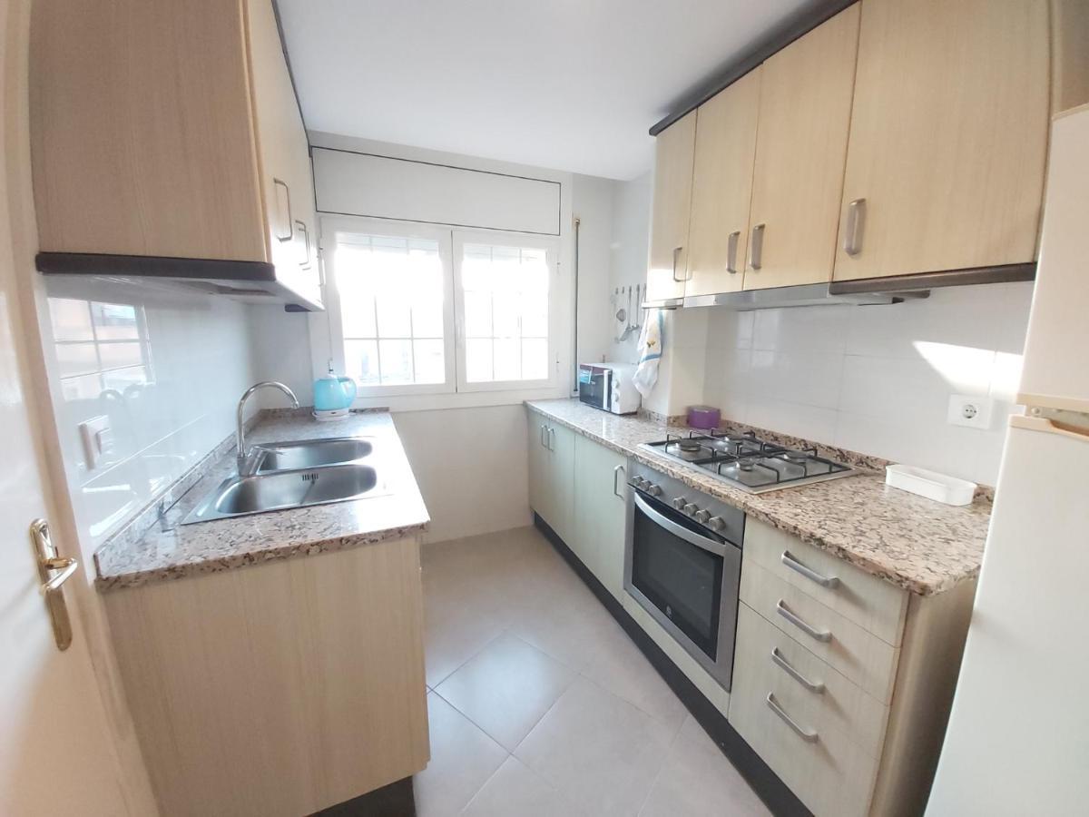 Diana Apartamento Con Terraza Muy Cerca Del Mar Pineda de Mar Luaran gambar