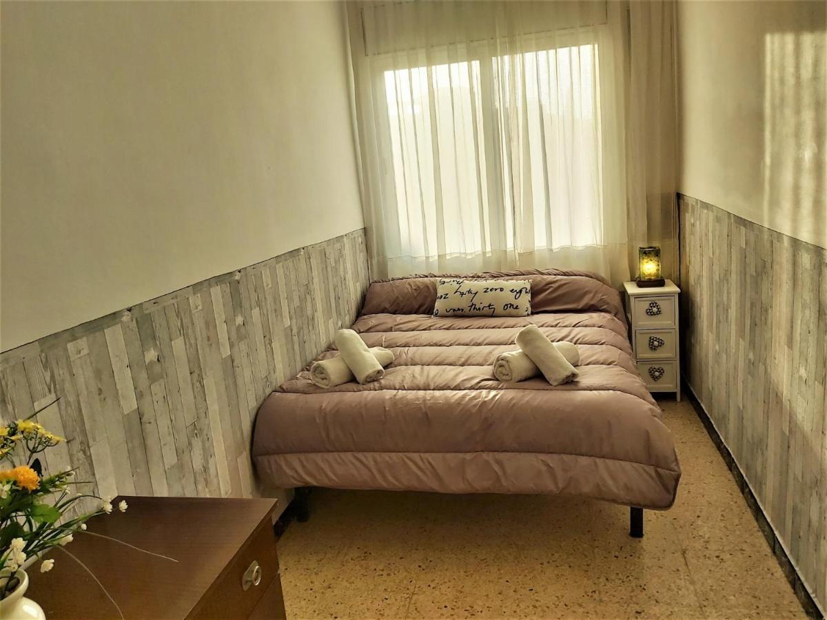 Diana Apartamento Con Terraza Muy Cerca Del Mar Pineda de Mar Luaran gambar