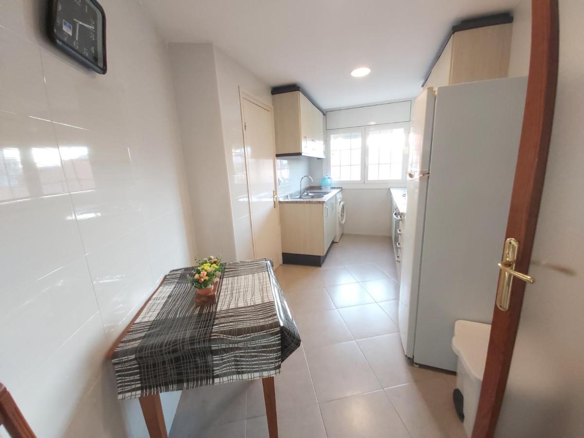 Diana Apartamento Con Terraza Muy Cerca Del Mar Pineda de Mar Luaran gambar